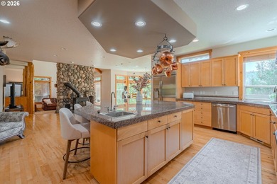 Open Houses Saturday 2-4pm and Sunday 11=1pm Ultimate privacy - photo 16