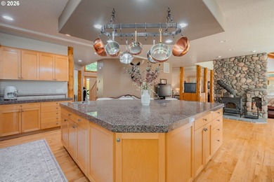 Open Houses Saturday 2-4pm and Sunday 11=1pm Ultimate privacy - photo 17