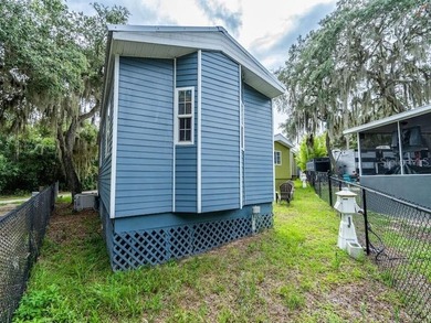 Charming Retreat Near the Ocala National Forest - 15991 NE 243 - photo 21