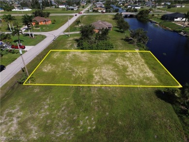Cape Coral Lakes Area Lot For Sale in Cape Coral Florida