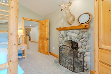 Open Houses Saturday 2-4pm and Sunday 11=1pm Ultimate privacy - photo 31