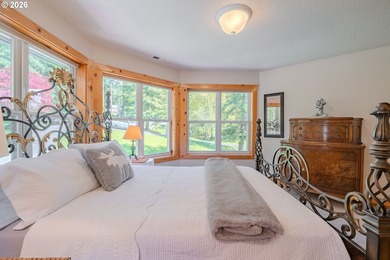 Open Houses Saturday 2-4pm and Sunday 11=1pm Ultimate privacy - photo 34