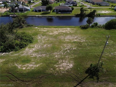 Nice southern exposure lot + Seawall on a fresh water canal - photo 6