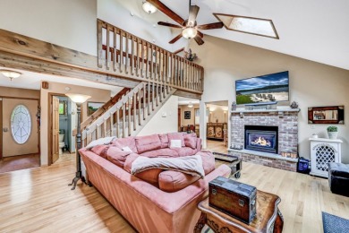 ROAMINGWOOD LAKEFRONT HOME IN THE HIDEOUT - photo 16