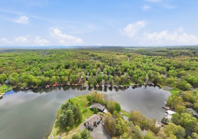 ROAMINGWOOD LAKEFRONT HOME IN THE HIDEOUT - photo 2