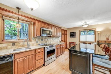 ROAMINGWOOD LAKEFRONT HOME IN THE HIDEOUT - photo 17
