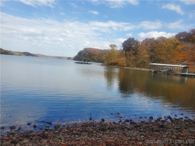 Lake Acreage For Sale in Edwards, Missouri