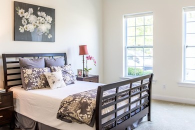 Stunning Pond Views | Turnkey & Move-in Ready Welcome to your - photo 14