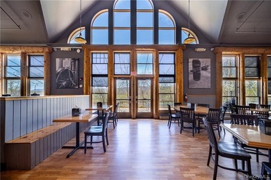 Welcome to one of the Hudson Valley's most iconic and - photo 14