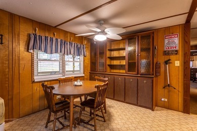 Welcome to your lakefront escape in the Holiday Shores - photo 10