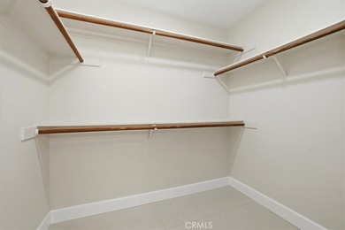 Back on the market due to no fault of the home. Welcome to this - photo 32