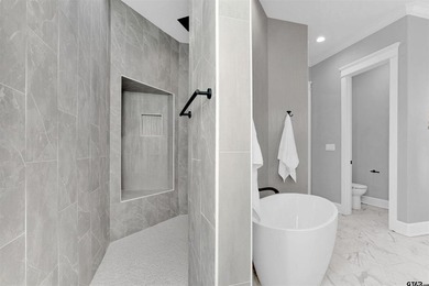Welcome to this spacious, modern luxury home tucked away on a - photo 33