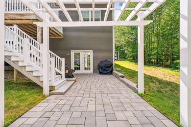 This is one of those homes that just feels good the moment you - photo 4
