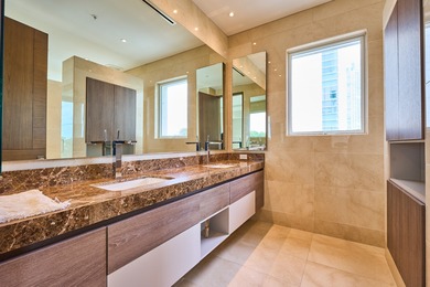 Luxury Apartment o Front-Line Location o Home-Style Living - photo 12