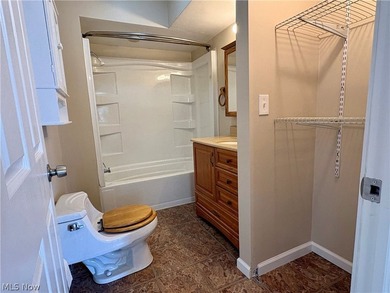 This turn-key home is ready for its new owner!! The brand new - photo 14