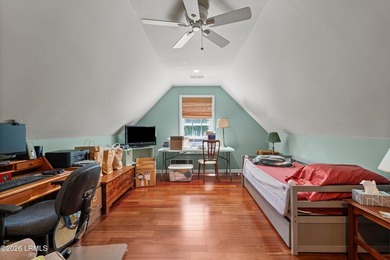 Nestled in the highly desirable Royal Pines community of - photo 24