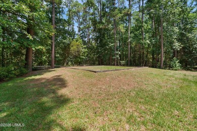 Nestled in the highly desirable Royal Pines community of - photo 33