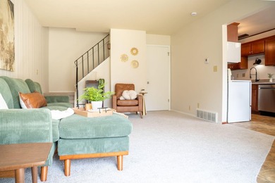 Welcome home to this beautifully refreshed, spacious condo in - photo 3