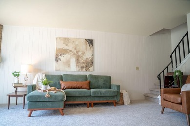 Welcome home to this beautifully refreshed, spacious condo in - photo 4