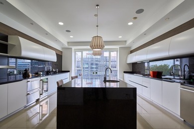 Luxury Apartment o Front-Line Location o Home-Style Living - photo 36