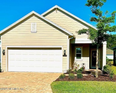 Lake Home For Sale in Jacksonville, Florida