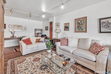 Carefree living in one of the most sought after condominium - photo 10