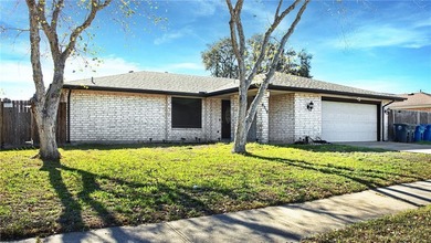 Welcome to this beautifully maintained 4-bedroom, 2-bath, 1-car - photo 2