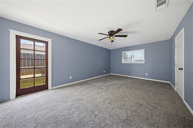 Welcome to this beautifully maintained 4-bedroom, 2-bath, 1-car - photo 10