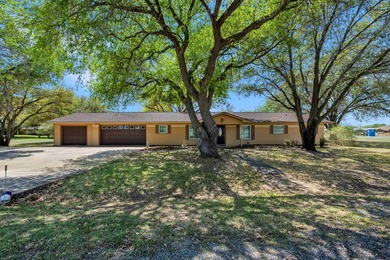 Lake LBJ Home For Sale in Highland Haven Texas