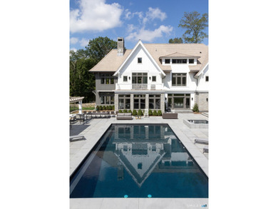Set within Westport's most prestigious private estate enclave - photo 11
