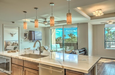 Beautifully updated 4th-floor condo in the heart of Old Town