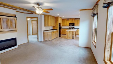 Experience the best of active retirement in this comfortable - photo 9