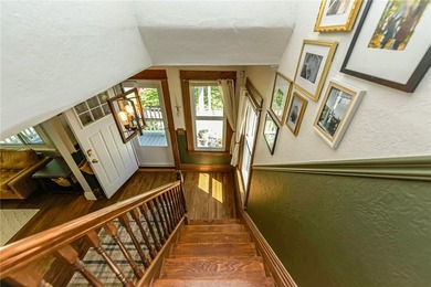 Charming as can be!! Come have a look at this beautiful 3 - photo 30