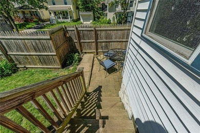Charming as can be!! Come have a look at this beautiful 3 - photo 36