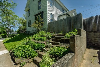 Charming as can be!! Come have a look at this beautiful 3 - photo 37