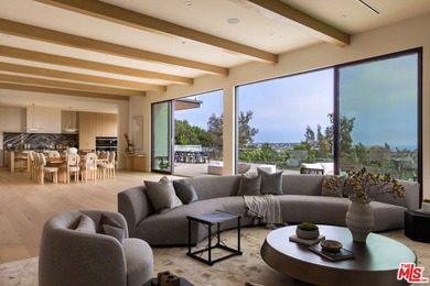 Experience sweeping ocean views and refined modern living from - photo 5