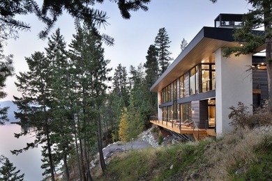 Completed in 2023 and thoughtfully designed by its owners, this - photo 1