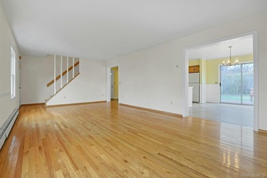 Welcome to this well-maintained 3-bedroom, 2.5-bath home in the - photo 3