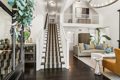 Everything you could want in a home is right here at 716 S - photo 3