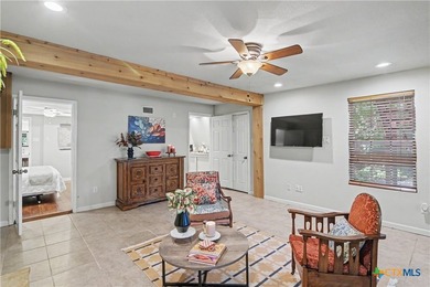 Welcome to 898 Buerger Lane on the Guadalupe River's beautiful - photo 14