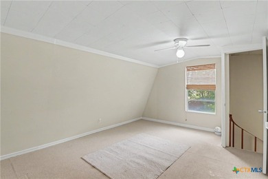 Welcome to 898 Buerger Lane on the Guadalupe River's beautiful - photo 21