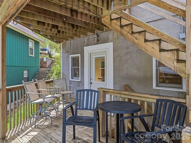 Perfect location for the Lake Lure vacation home buyer seeking - photo 29