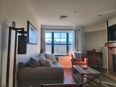 Stunning Pool & Ski Mountain Views!! This very rare Studio Plus - photo 41