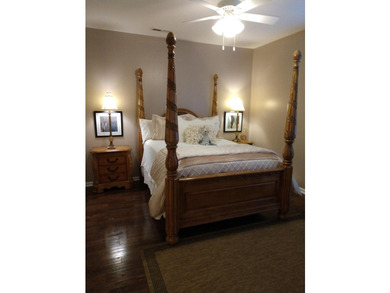 Ranch villa. Maintenance free living. Beautiful home move in - photo 11