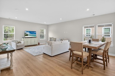 Like new, move in ready home with an open floor plan and lots of - photo 12