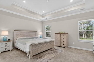 Like new, move in ready home with an open floor plan and lots of - photo 15