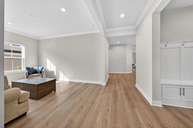 Like new, move in ready home with an open floor plan and lots of - photo 22