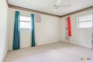 Super low tax rate area. Troy schools. Extremely well kept home - photo 31