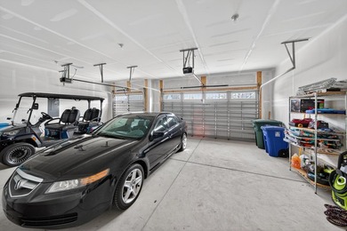 Like new, move in ready home with an open floor plan and lots of - photo 41