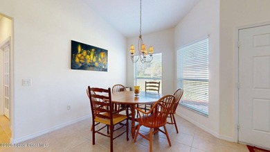 Immaculate single story 2 bedrooms plus a flex room with double - photo 8